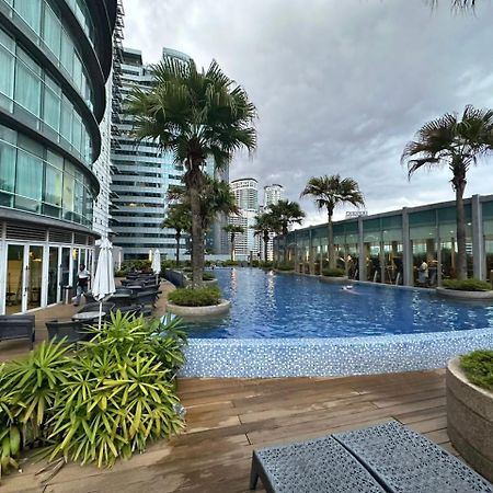 Vortex Suites Klcc By Hafizah Suites Куала Лумпур Екстериор снимка